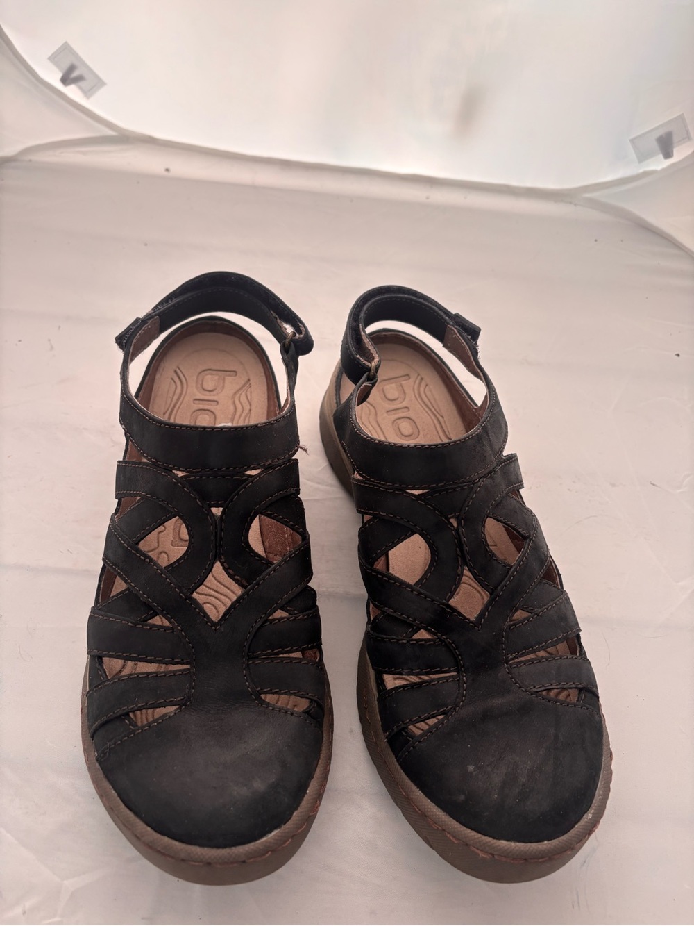 Bionica Black Leather Cutout Comfort Sandals size 9.5
